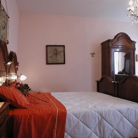B&B Villa Bornancini Cinto Caomaggiore Oda fotoğraf